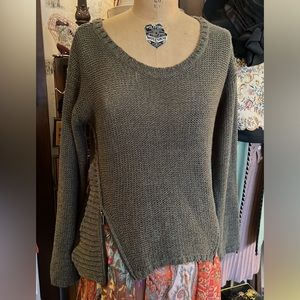 Olive Green, front zippers. Shoulders 18”, bust 18”, hips 18 length 24”